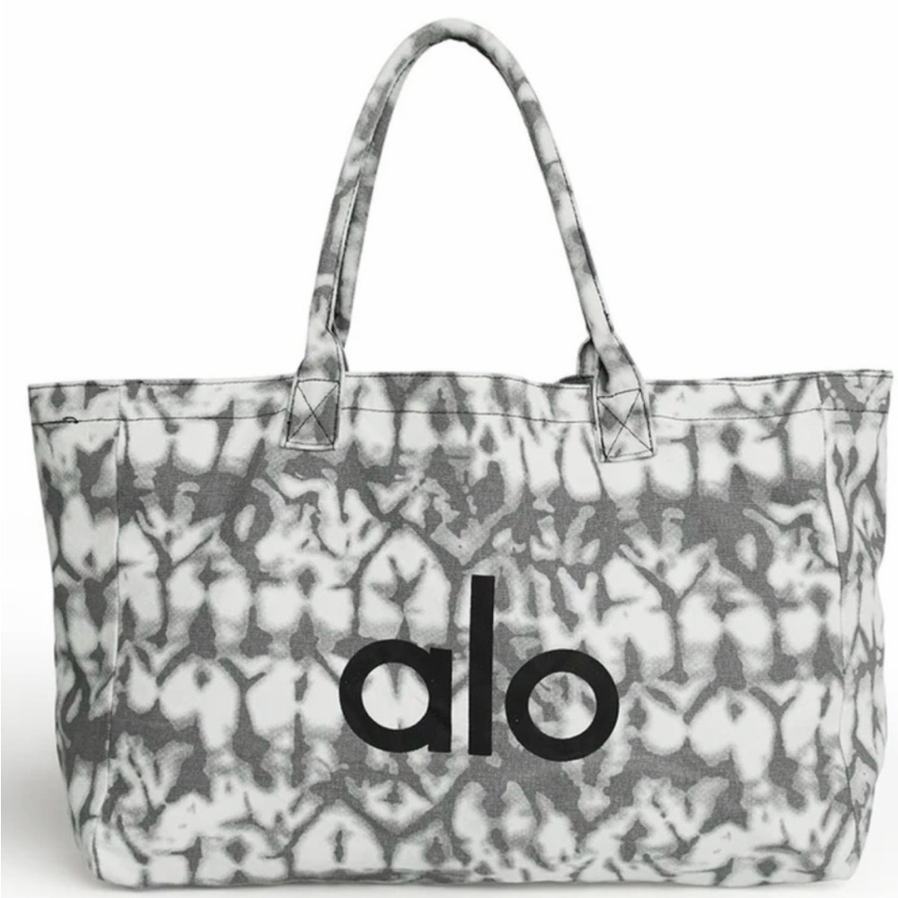 2 Alo tote bag set of 2 one nwt